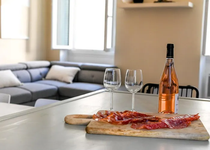 Alba - Glimpse Of The Sea Sea Nearby * Ajaccio (Corsica)